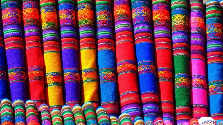 fabric-43354_1280